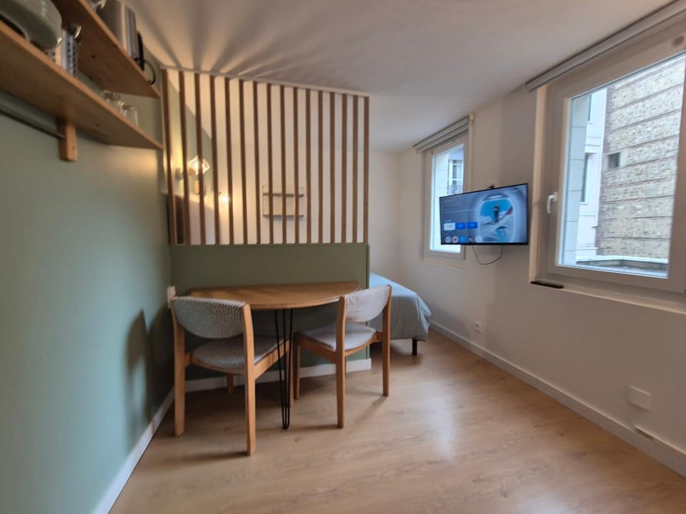 Studio Rouen Centre Historique 2 Personnes L'Olive Apartment in Rouen