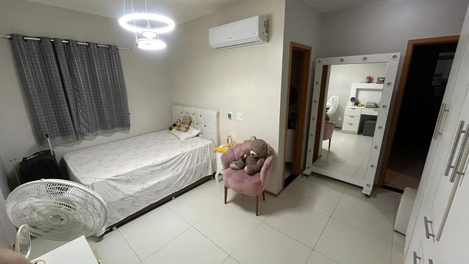 Bed, Photo of the whole room, Bedroom, internet, wardrobe, air conditioner