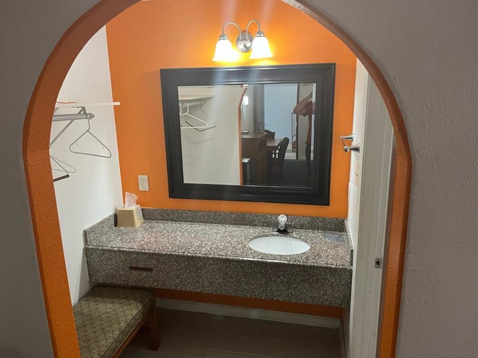 2 Double Beds Hotel Studio 207 Apartment in Texas