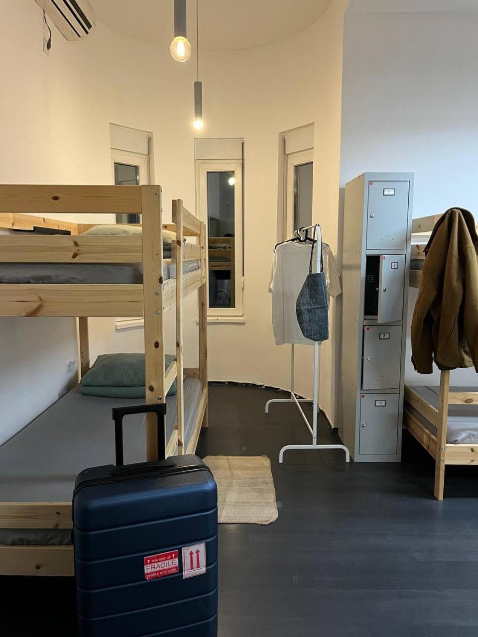 Photo of the whole room, bunk bed