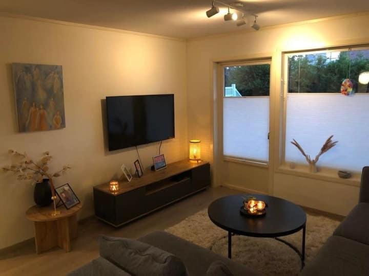 Practical apartment, central to stavanger city center, and close to ONS 7 min walk Apartment in Stavanger