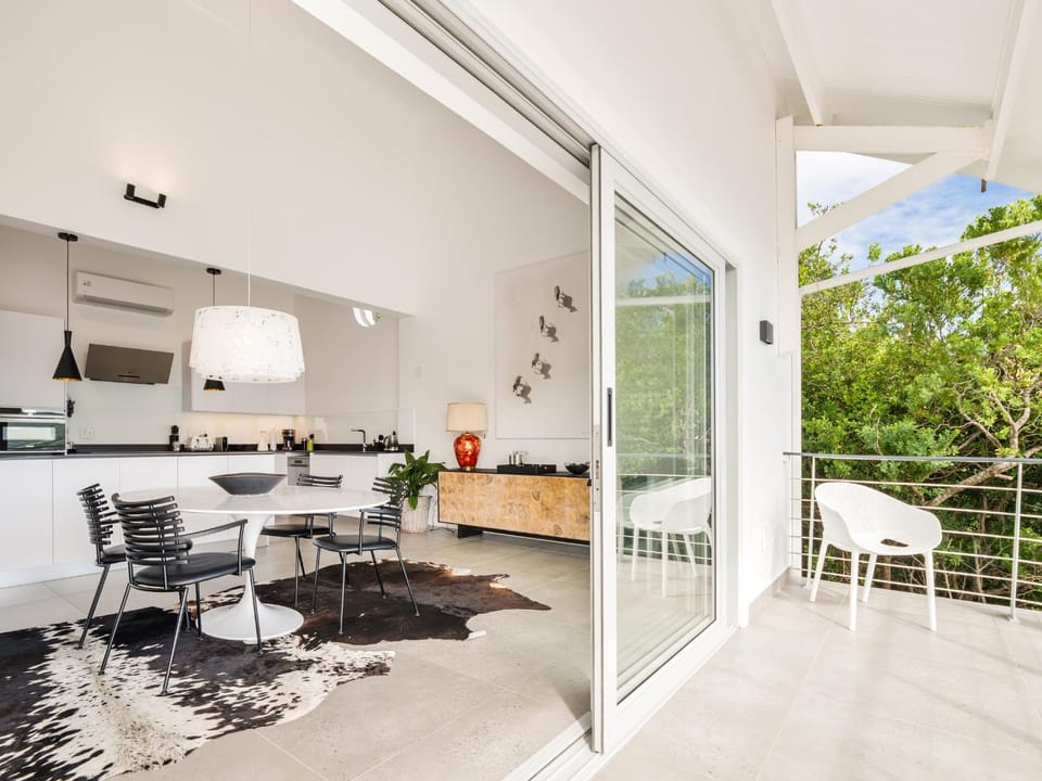 Balcony/Terrace, Kitchen or kitchenette, Dining area