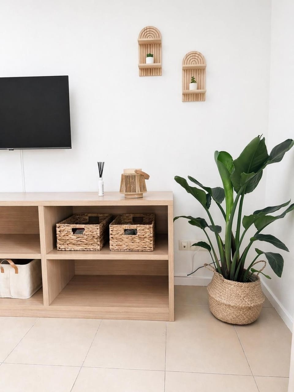 Costa Suite Beach, Pool and Parking Apartment in Lloret de Mar