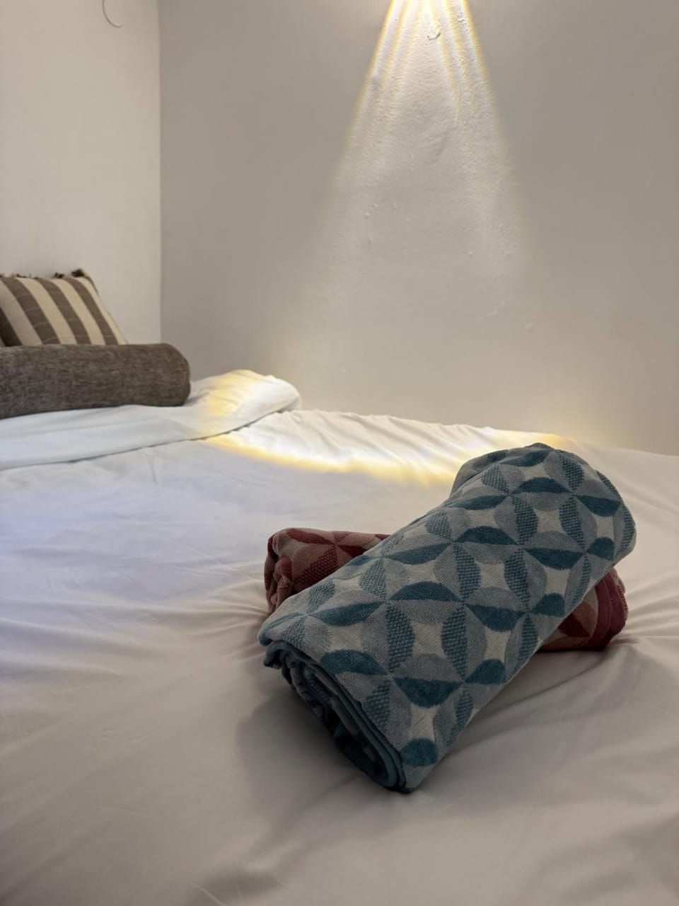 Quiet Authentic House Steps from Levinsky Market House in Tel Aviv-Yafo