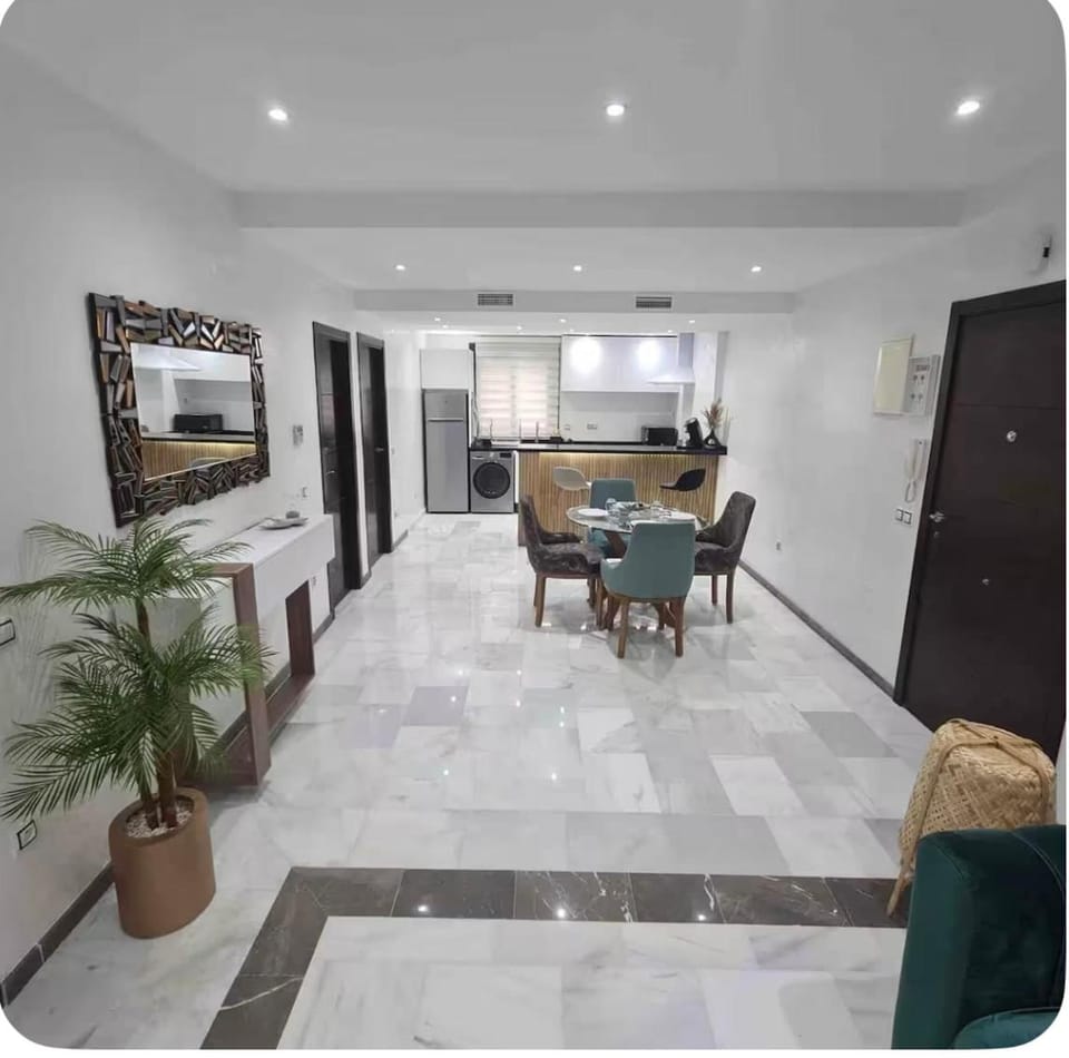 Appartement sur la corniche Apartment in Tangier