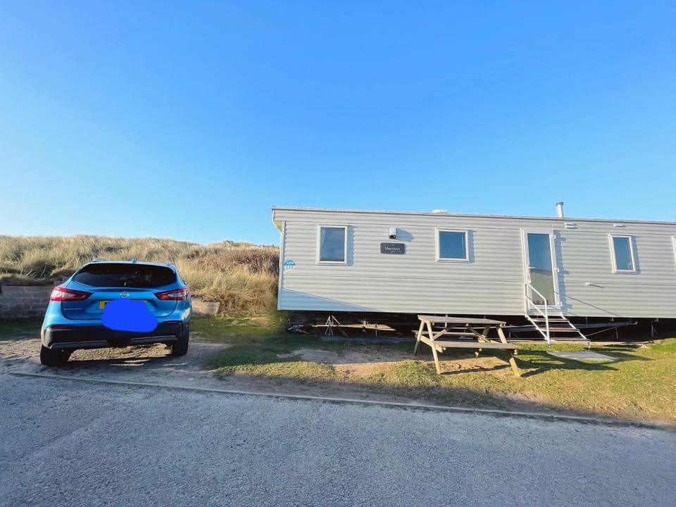 Dune Breeze-Haven Perran Sands Holiday Park House in England