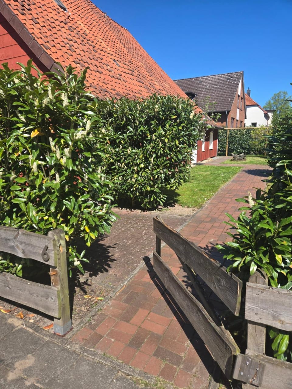 Property building, Garden