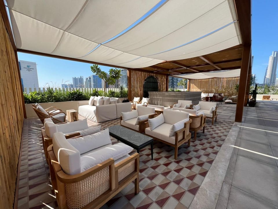 Patio, Restaurant/places to eat, Day, Garden, View (from property/room), Balcony/Terrace, Balcony/Terrace, Living room, Seating area