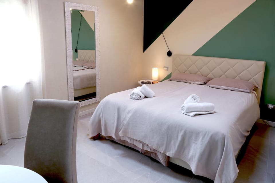 Timetofreedom Zimmer Turbiana Apartment in Peschiera del Garda