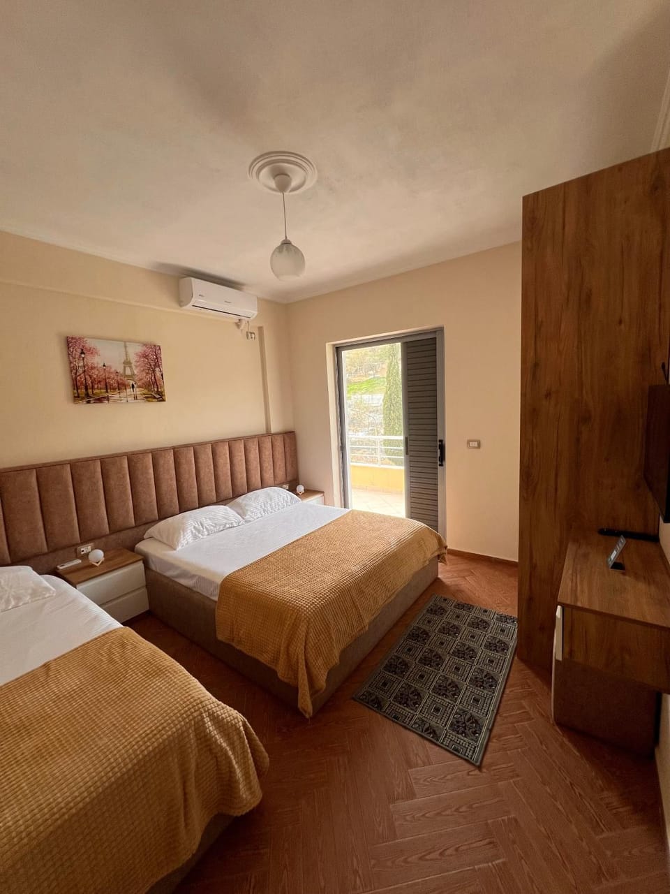 Bed, Photo of the whole room, Bedroom, wardrobe