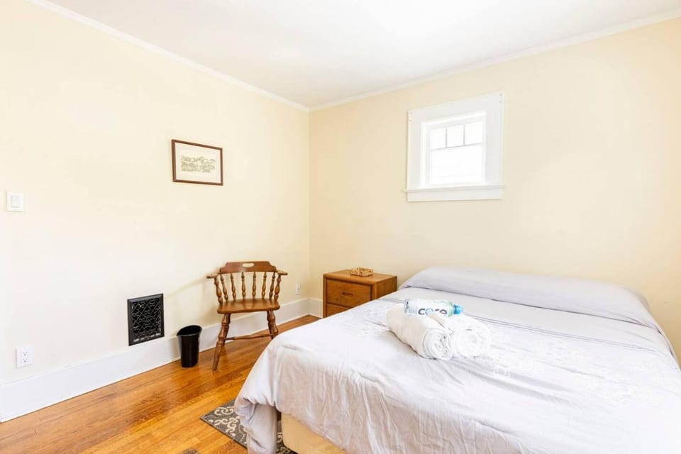 Bed, Bedroom, soundproof