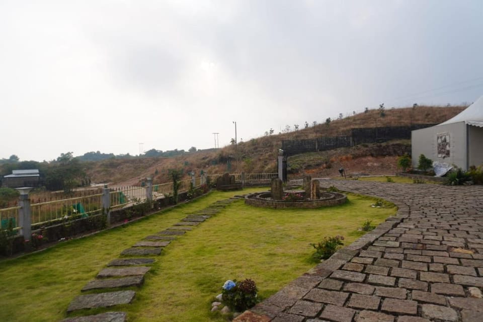 Cozyo Stays Premium luxury Suites Cherrapunji Vacation rental in India
