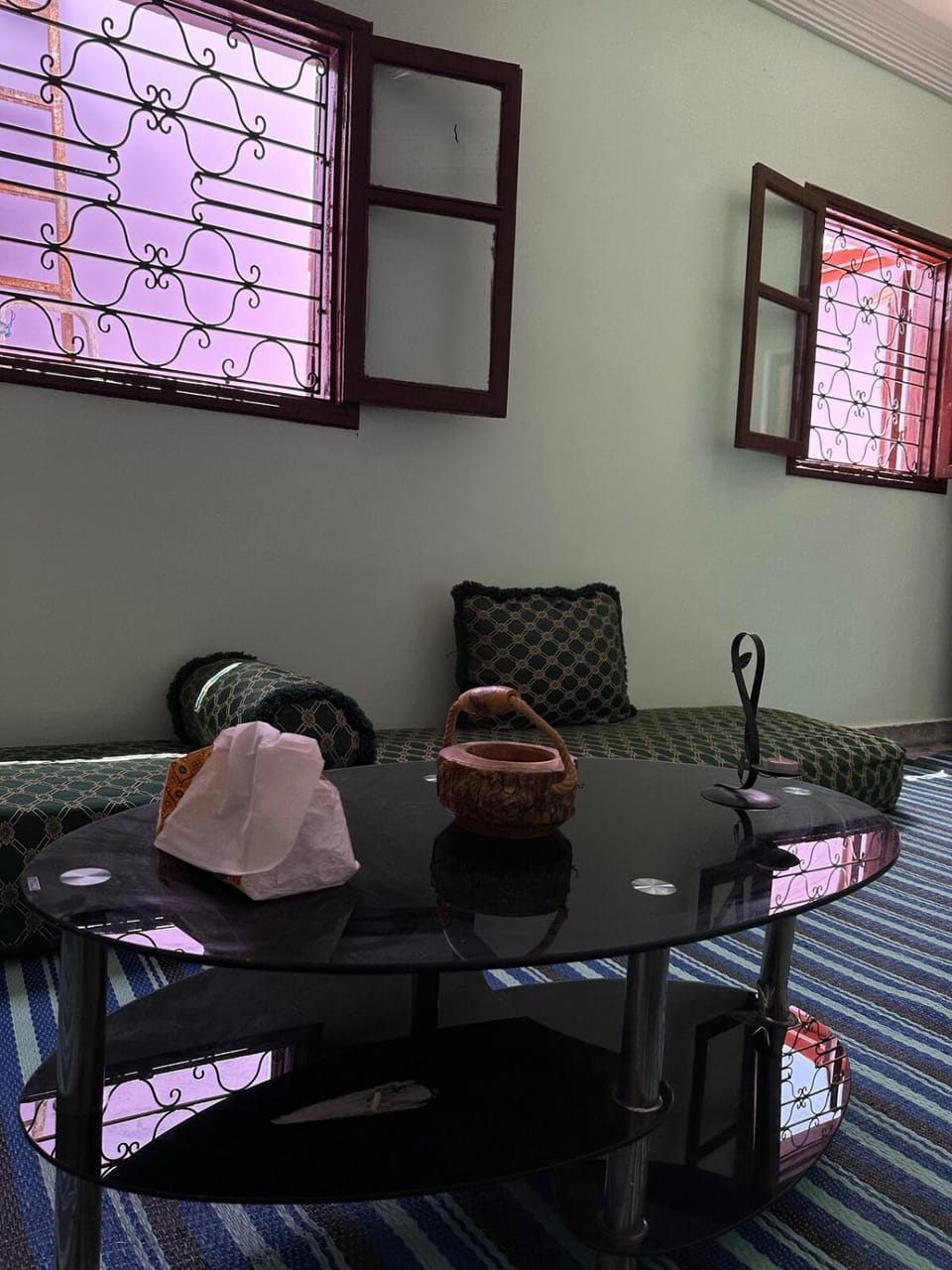 Communal lounge/ TV room