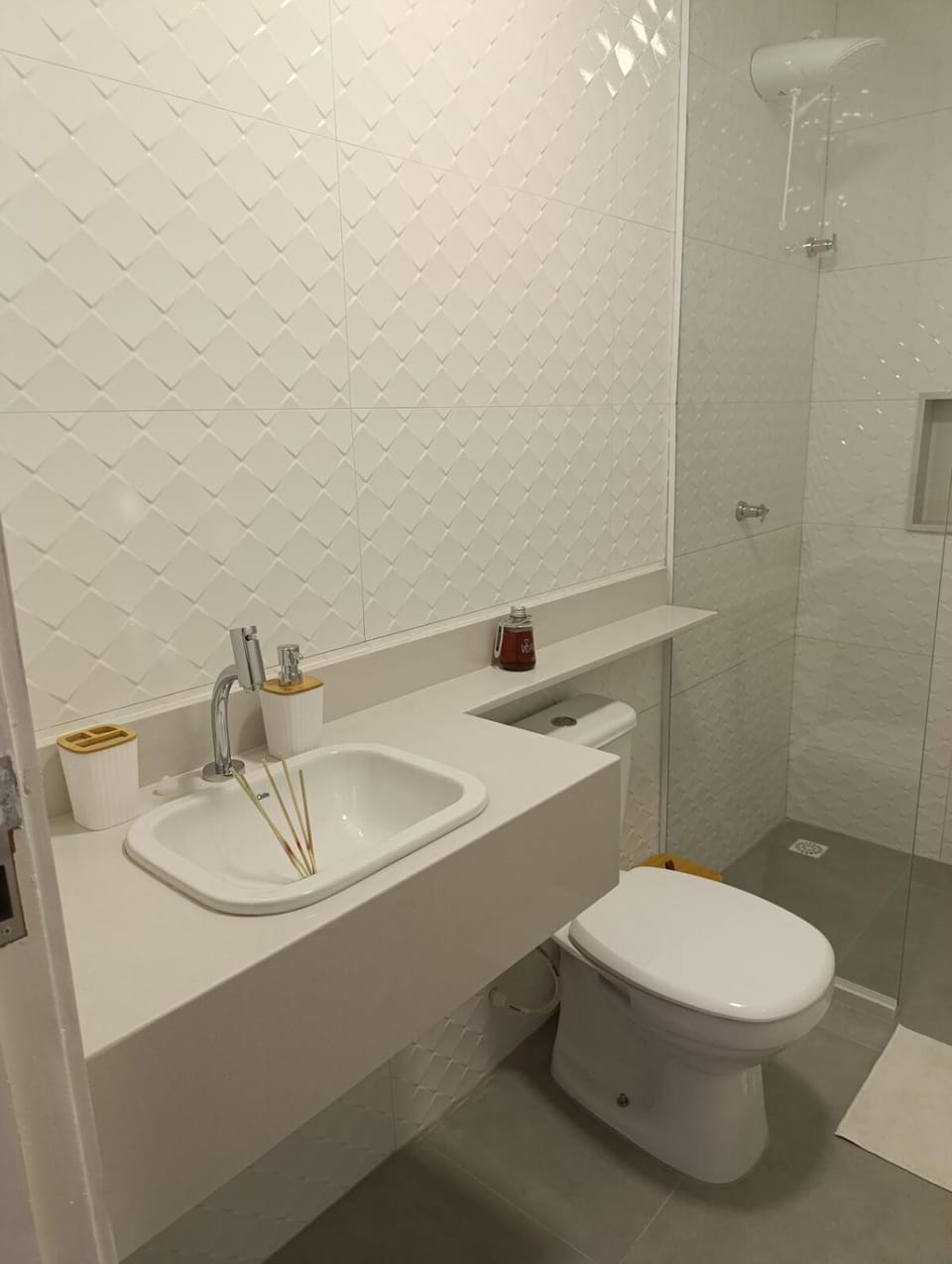 Comfort and leisure at 600 MT of Flamengo beach! House in Salvador