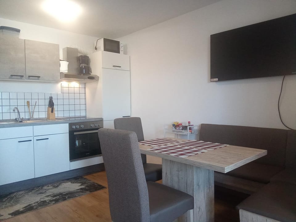 Wohnung See Vielfalt Raumüberlassung siehe Text zur Unterkunft Apartment in Upper Austria