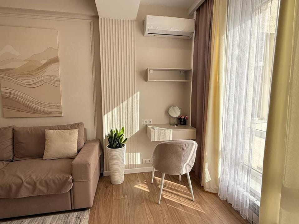 Living room, air conditioner
