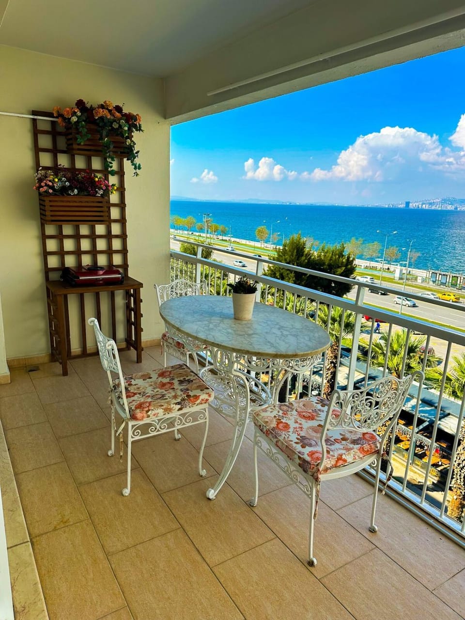 Perfect Sea View with Special Parking Apartment in Izmir