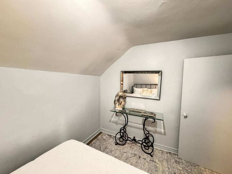 Steps to Bars & Fun in Port Credit Apartment in Port Credit