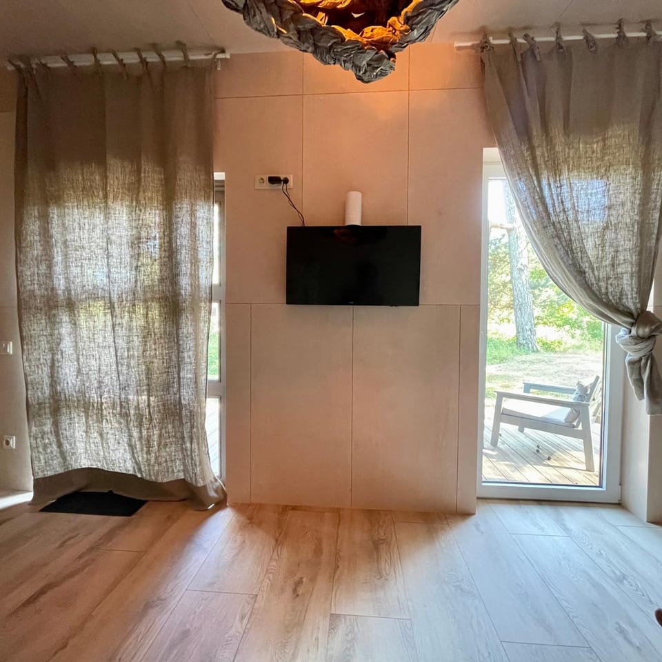 TV and multimedia, Photo of the whole room, Evening entertainment