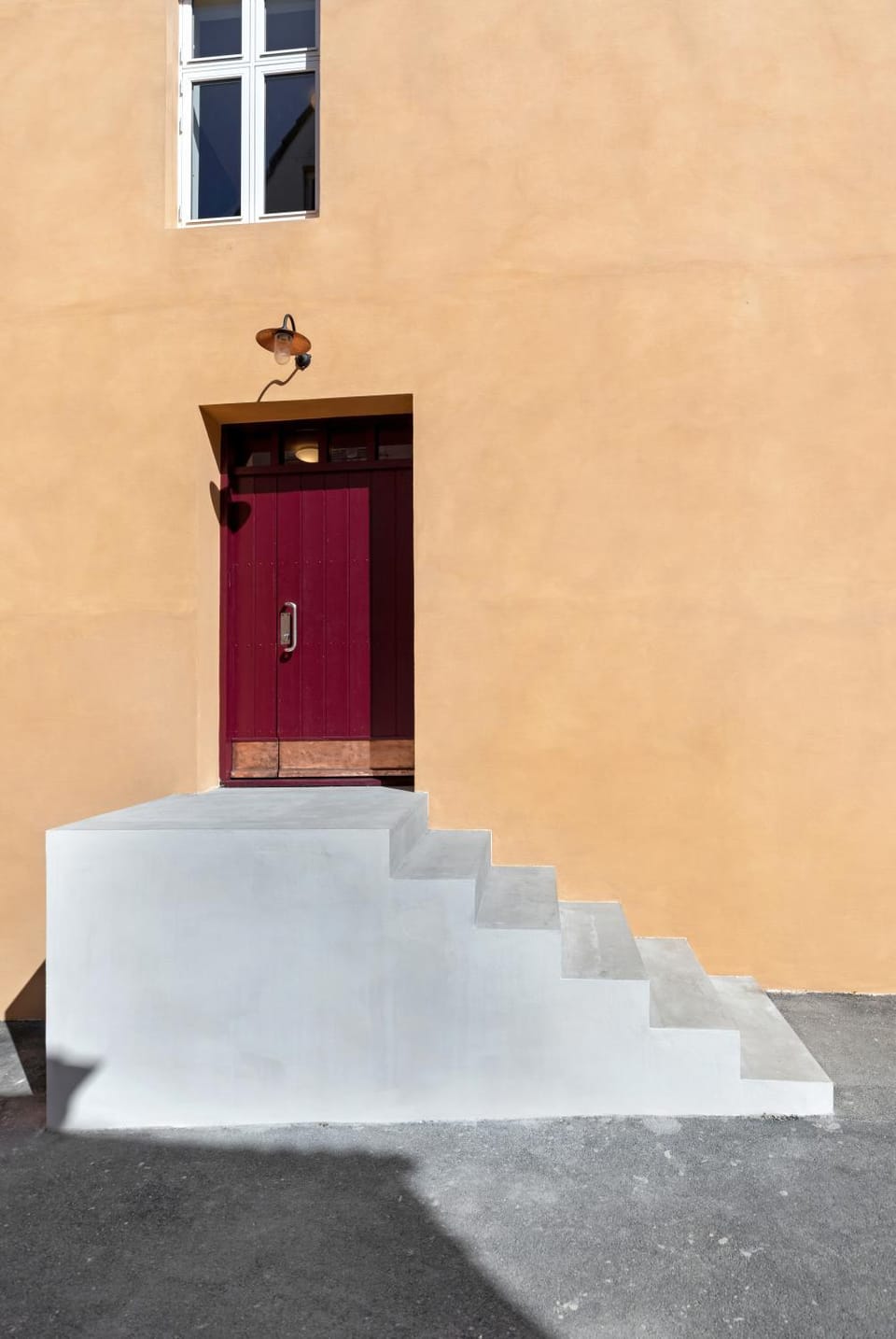 Property building, Facade/entrance