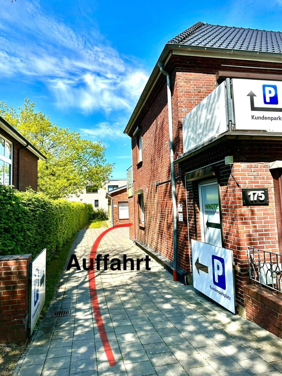 Property building, Day, Street view, Location
