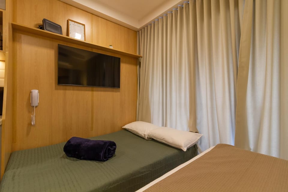 Bed, TV and multimedia