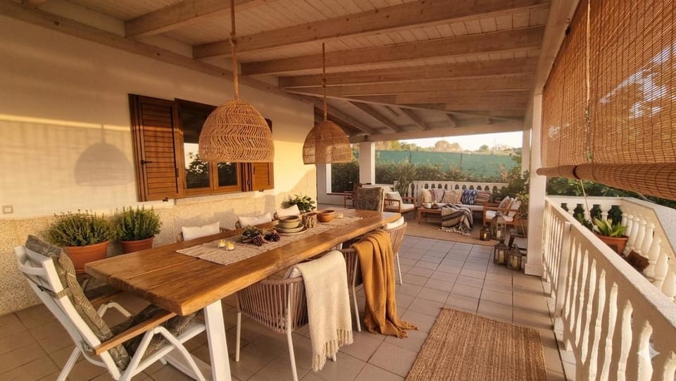 Day, View (from property/room), Balcony/Terrace, Balcony/Terrace, Banquet/Function facilities