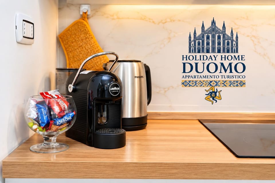 Coffee/tea facilities, Kitchen or kitchenette