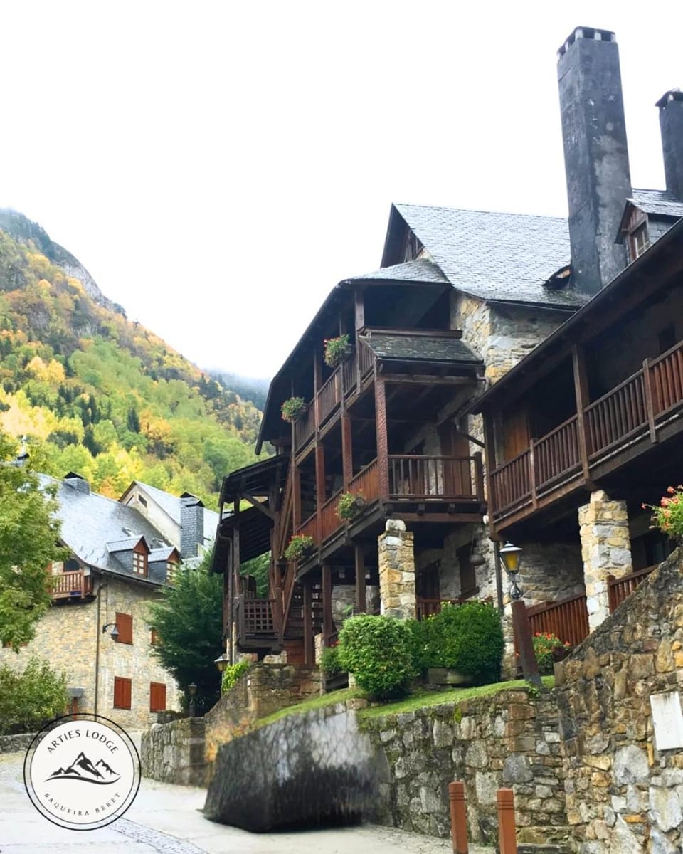 Property building, Natural landscape, Mountain view
