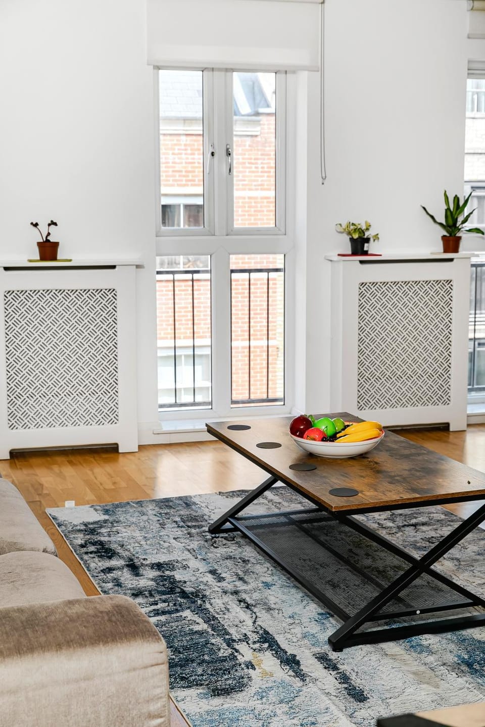 Living room, Decorative detail, Seating area, heating