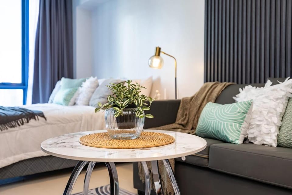Furnished Studio Rental in Prime Location Cebu IT Park Apartment in Lapu-Lapu City