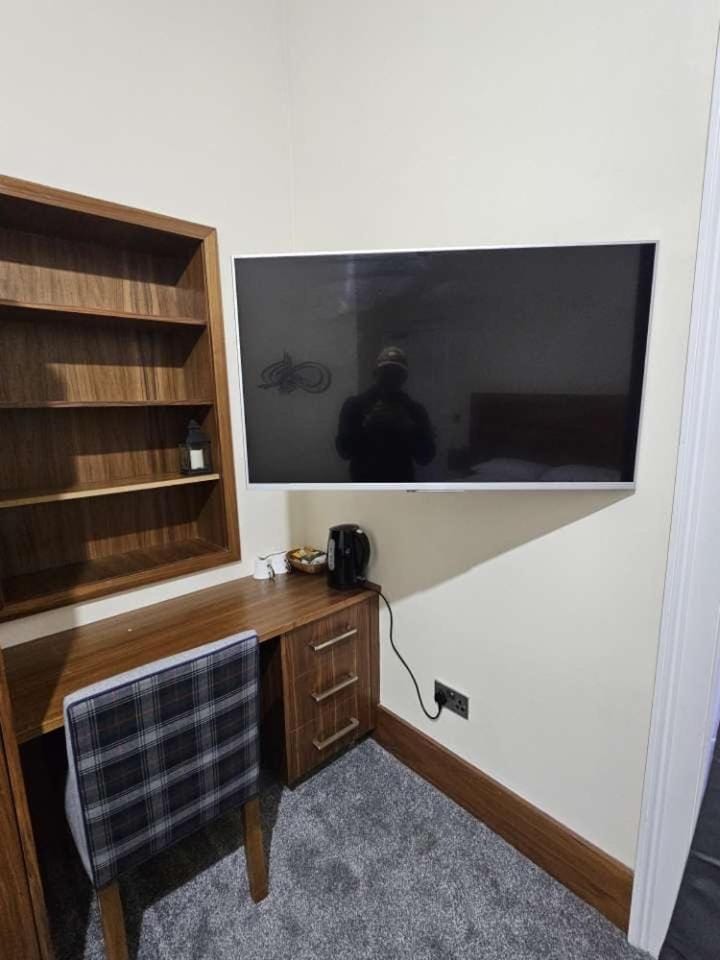 Double Room With Private En-suite Vacation rental in Edinburgh