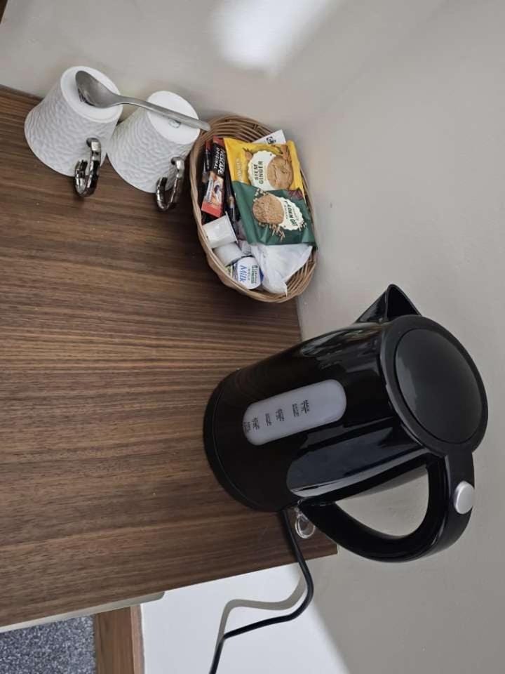 Double Room With Private En-suite Vacation rental in Edinburgh