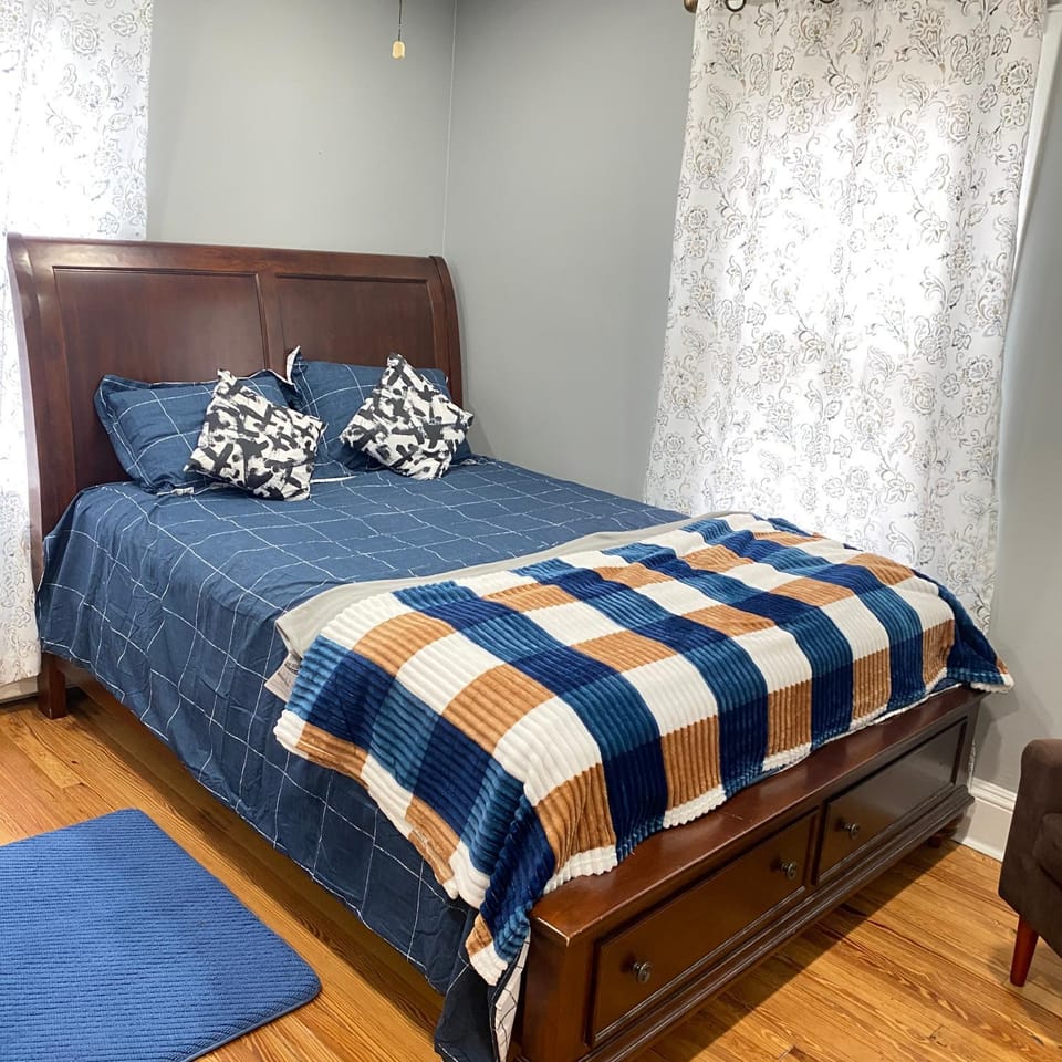 Rehan Apartment in Teaneck