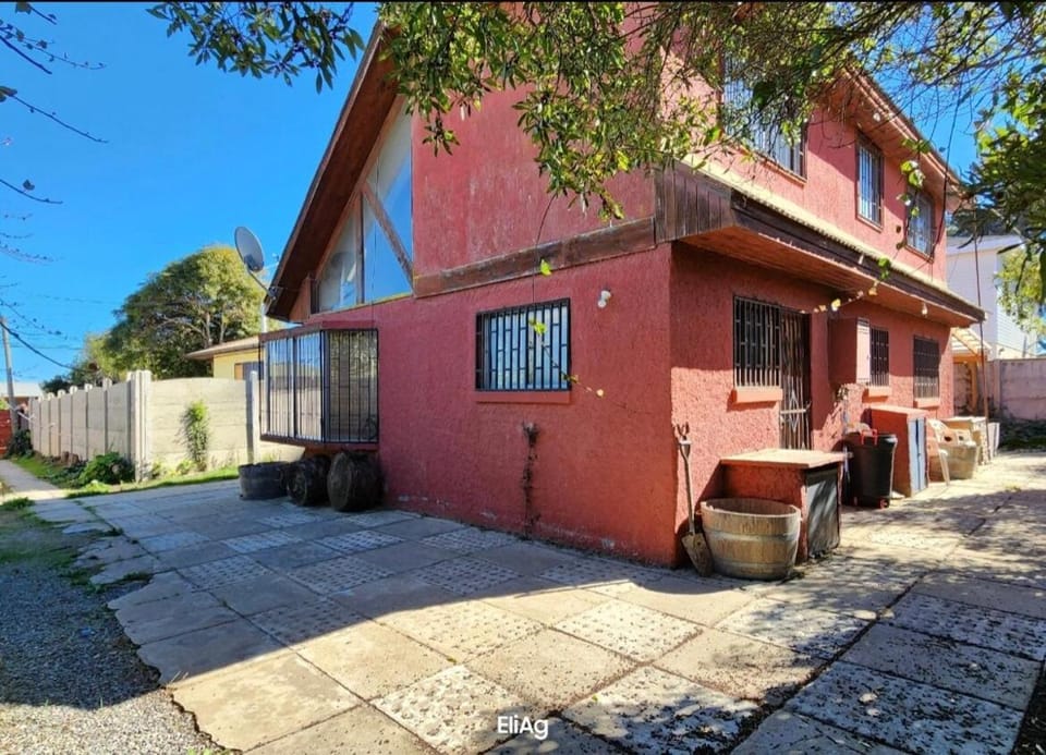 House in Canelo Algarrobo House in Santiago Metropolitan Region