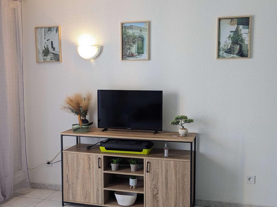 Appartement rénové à Marseillan avec terrasse ensoleillée - FR-1-387-213 Apartment in Marseillan