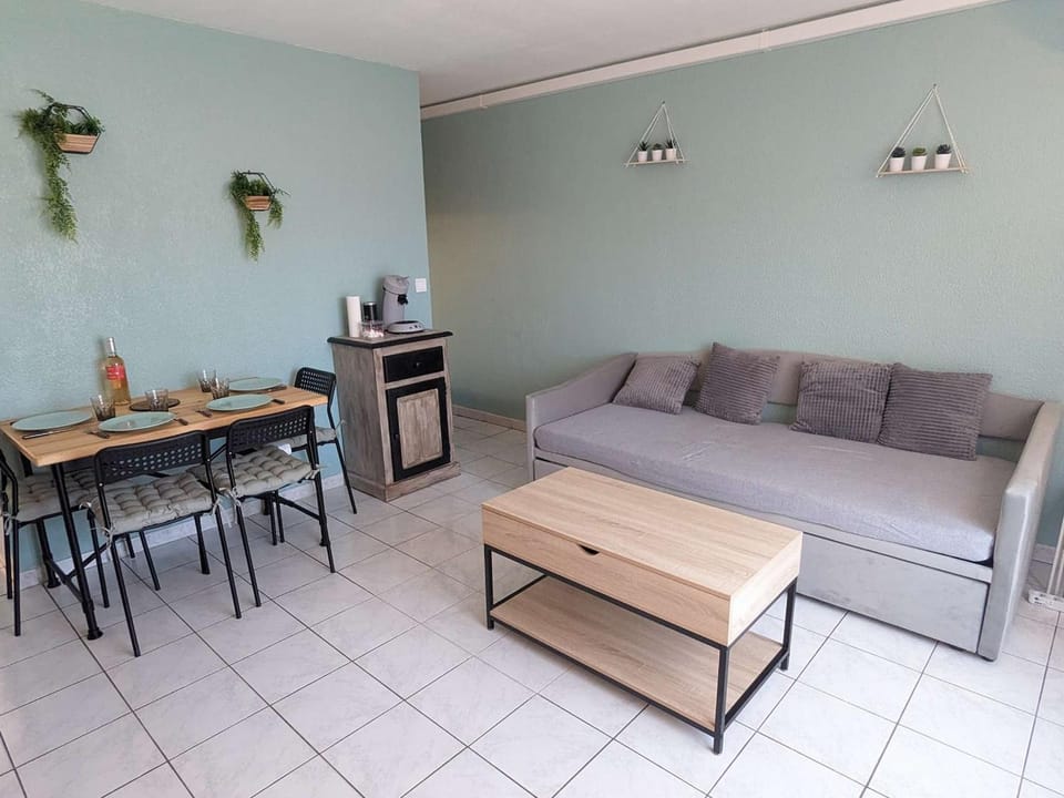 Appartement rénové à Marseillan avec terrasse ensoleillée - FR-1-387-213 Apartment in Marseillan