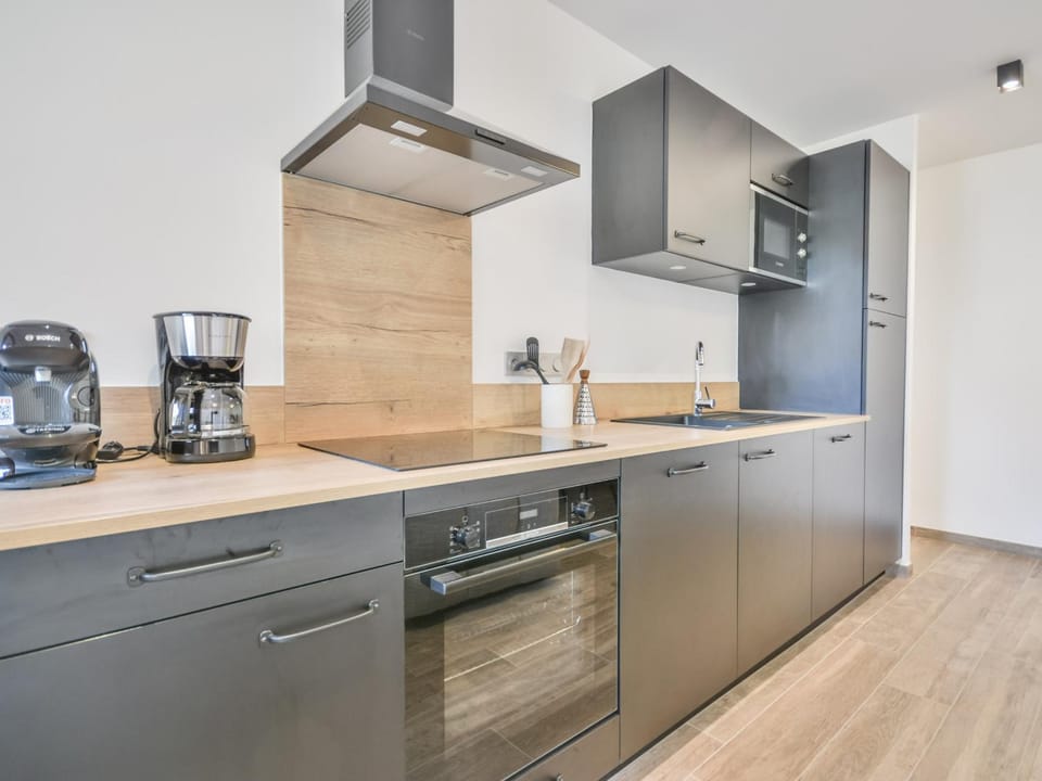 Morzine Centre 5 pers, Appartement Neuf avec Balcon - FR-1-684-70 Apartment in Montriond