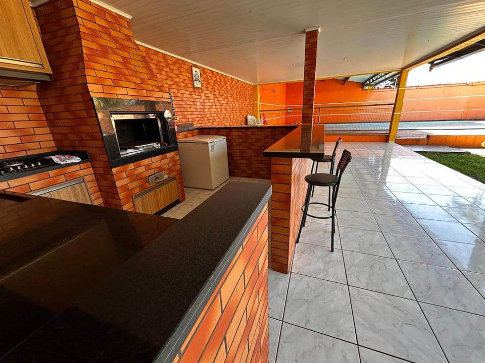 Casa grande com piscina Apartment in Foz do Iguaçu