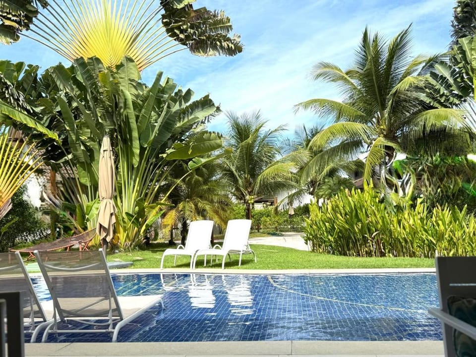 Property building, Patio, Spring, Day, Natural landscape, Garden, Garden view, Pool view, Swimming pool, Breakfast, sunbed
