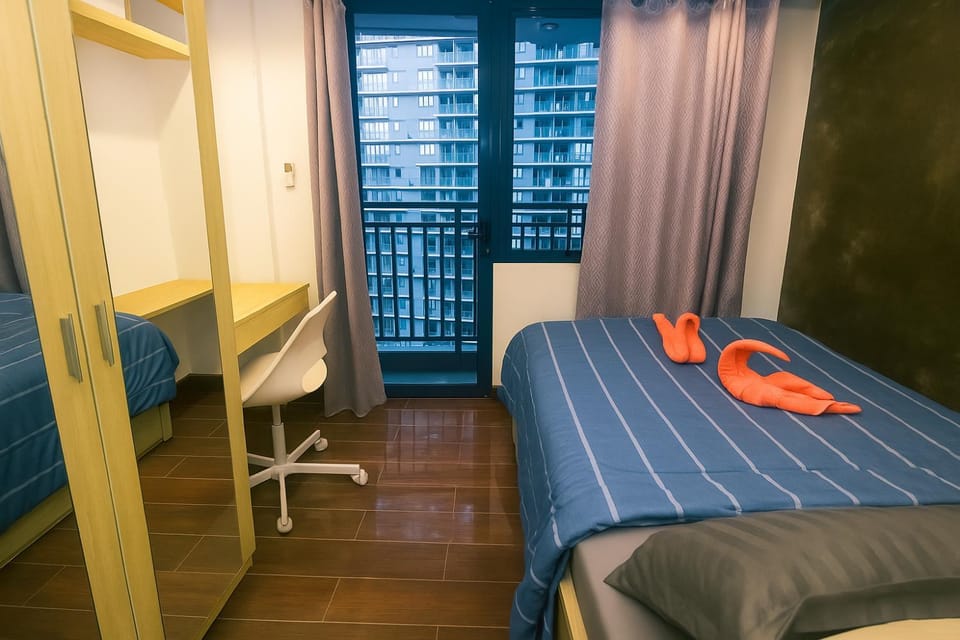 The Comfy Cove Swim Stream in Central Makati 2272 Apartment in Makati