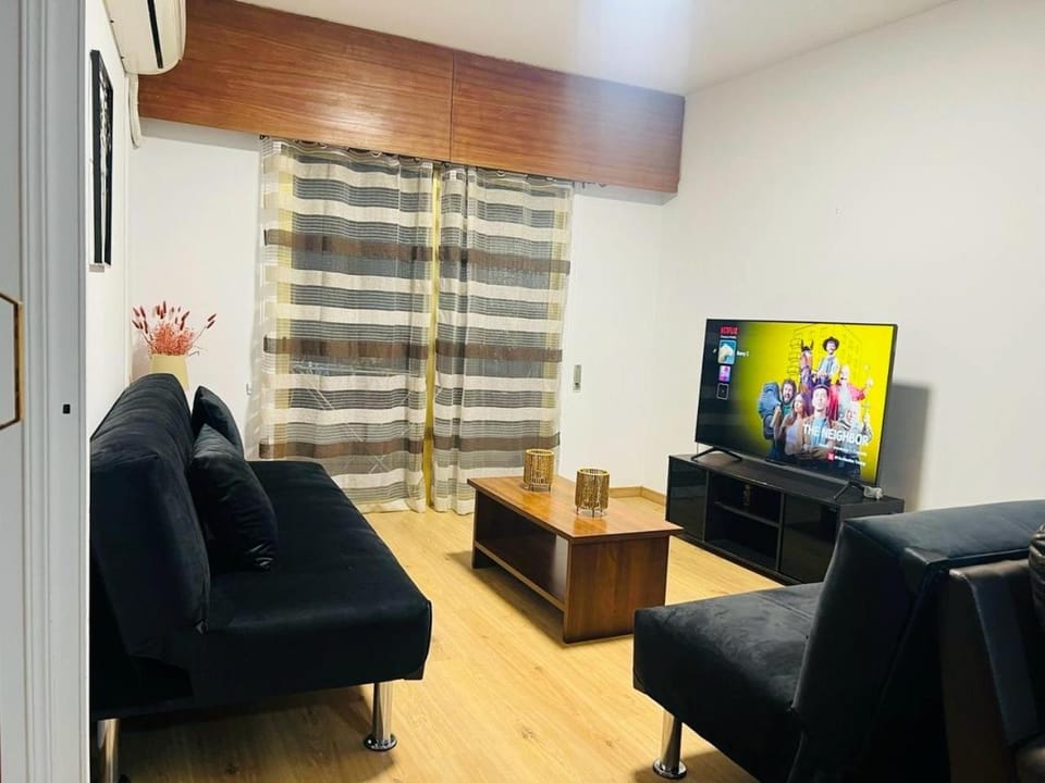 Jane 11 - 2 bedrooms Finikoudes Apartment in Larnaca