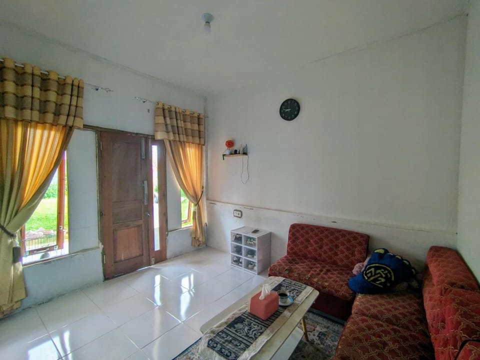 Rumah Liburan Sikabu-kabu House in West Sumatra, Indonesia