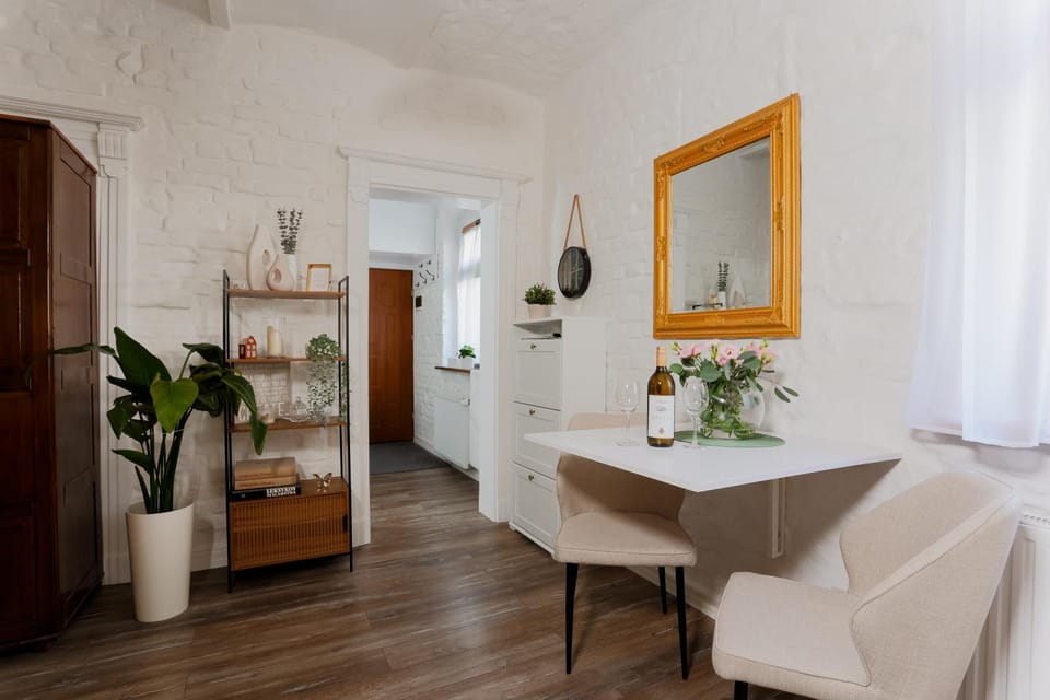 Dining area, wardrobe