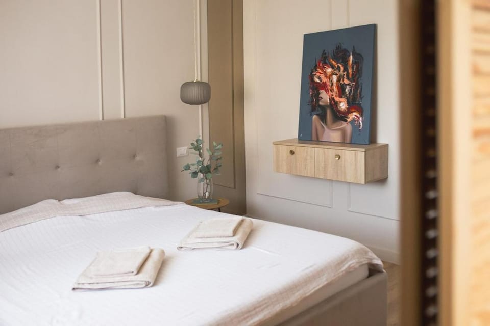 Downtown Central&Cozy Apartment Unirii w Balcony Apartment in Bucharest