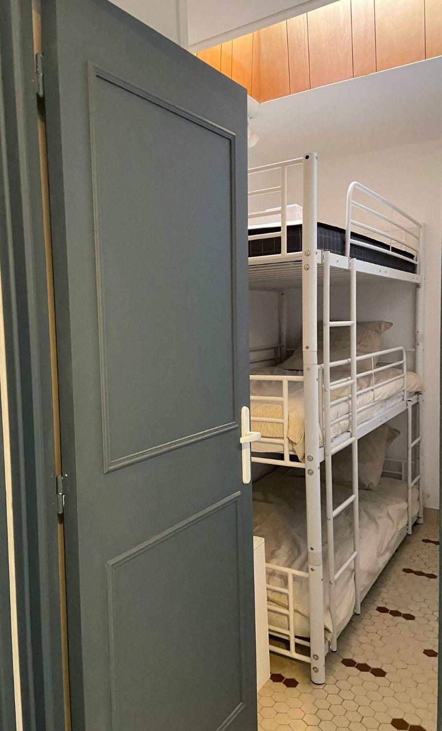 Bed, Bedroom, bunk bed