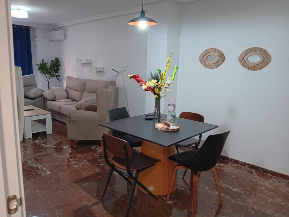 Plaza Ayuntamiento 2 habitaciones B&A Apartment in Castile-La Mancha