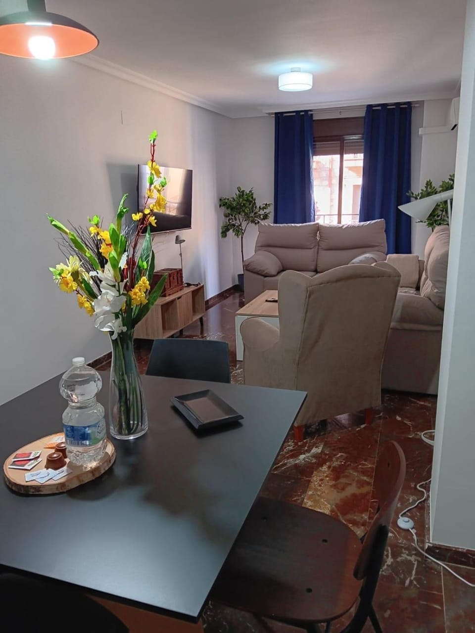 Plaza Ayuntamiento 2 habitaciones B&A Apartment in Castile-La Mancha