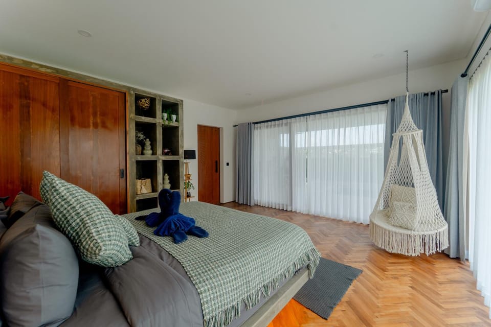 Living room, Seating area, Bedroom, wardrobe