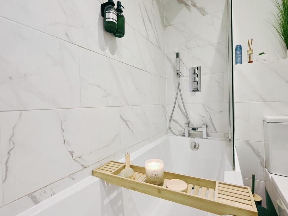 Shower, Bathroom, Bath